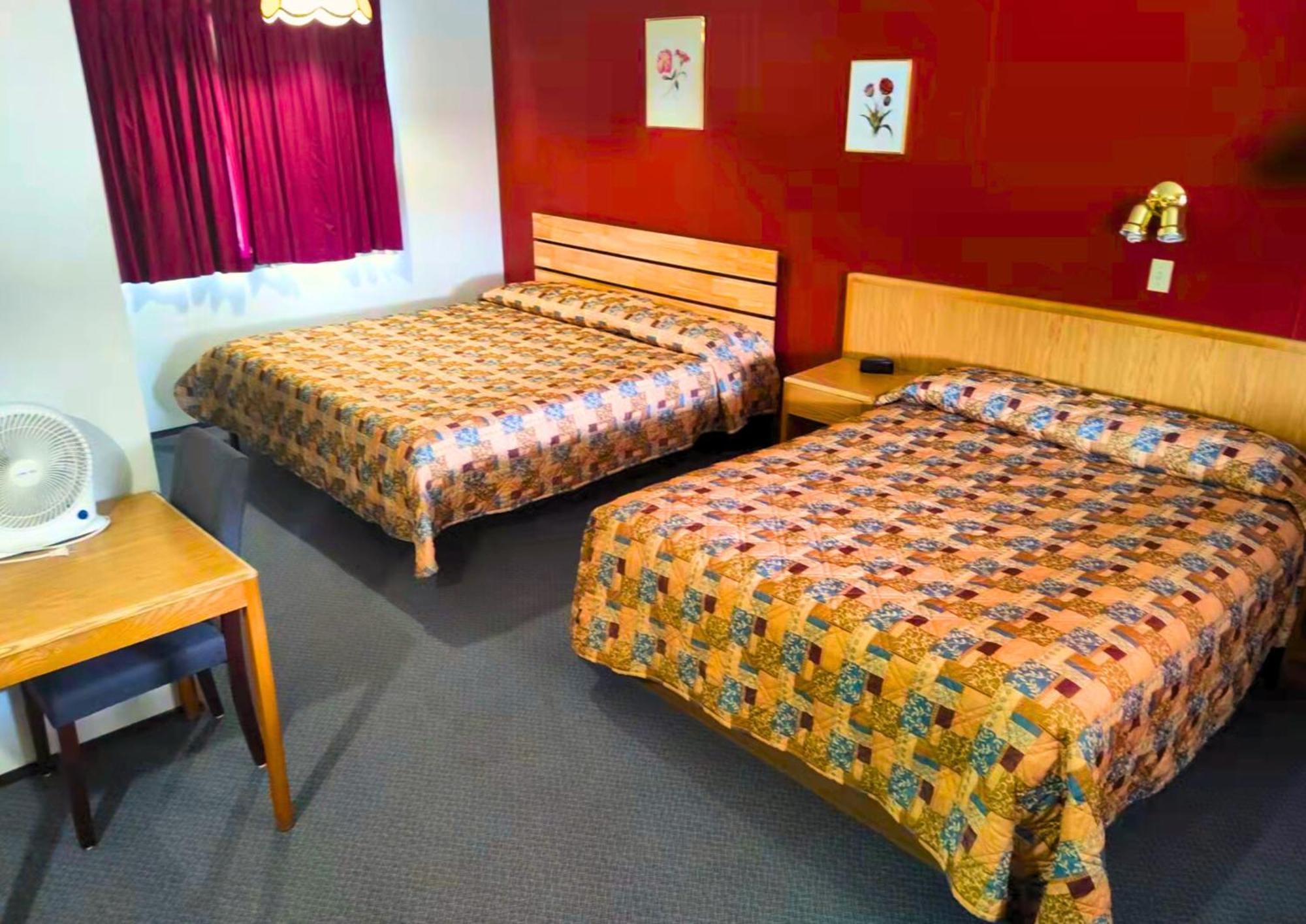 Cozy Corner & Restaurant Hotel Haines Junction