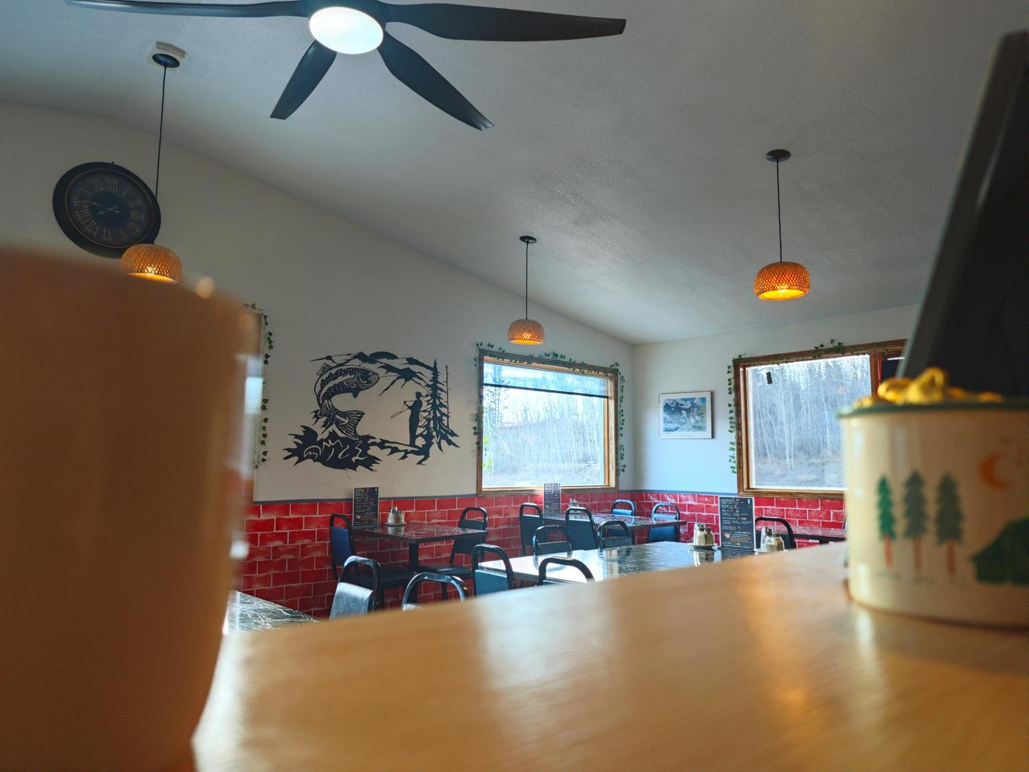 Cozy Corner & Restaurant